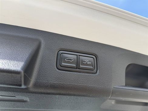 Used 2025 Kia Telluride S image 14