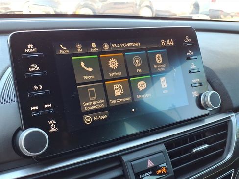 Used 2018 Honda Accord Sport image 19
