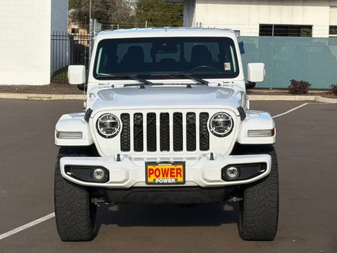 Used 2021 Jeep Gladiator Overland image 9