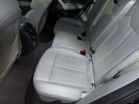 Used 2018 Audi Q5 2.0T Premium Plus w/ Premium Plus Package AWD/4WD image 8