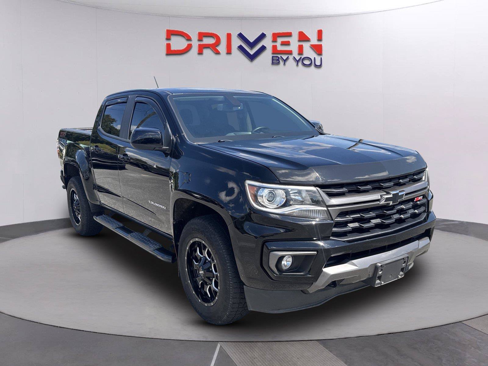 Used 2021 Chevrolet Colorado Z71 AWD/4WD image 1