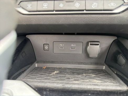Used 2025 Nissan Altima 2.5 SL FWD image 29