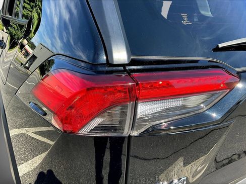 Used 2023 Toyota RAV4 XLE w/ Convenience Package AWD/4WD image 24