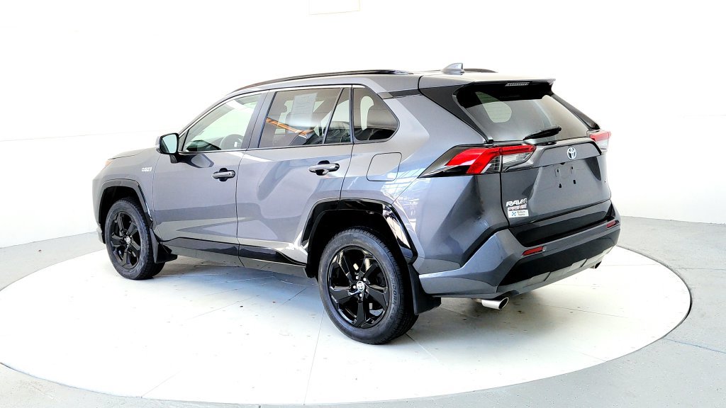 Certified 2024 Toyota RAV4 SE w/ Weather & Moonroof Package AWD/4WD image 4