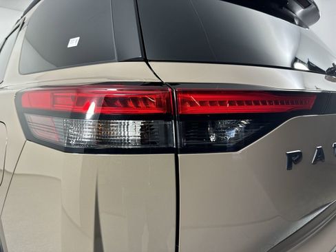 Certified 2024 Nissan Pathfinder Rock Creek image 32