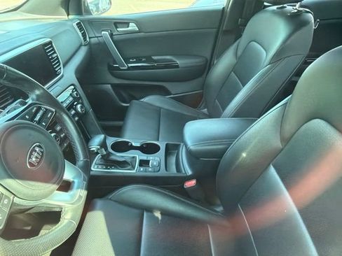 Used 2022 Kia Sportage Nightfall Edition w/ Nightfall Fwd Premium Package image 10