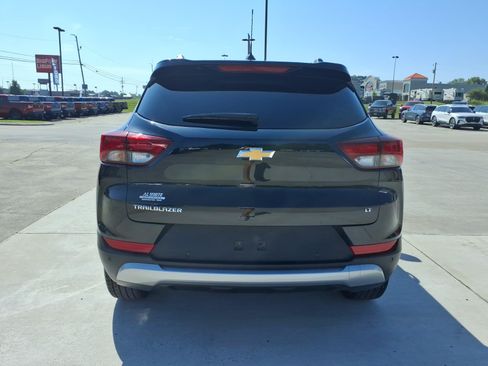 Used 2024 Chevrolet TrailBlazer LT w/ LT Cold Weather Package FWD image 4