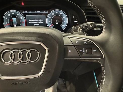 Used 2022 Audi Q8 Premium Plus image 29