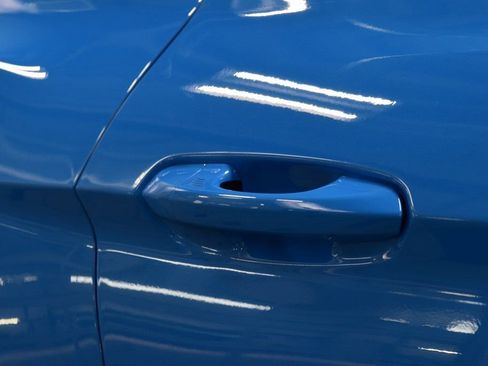 Used 2022 Ford Mustang Shelby GT500 w/ Technology Package image 22