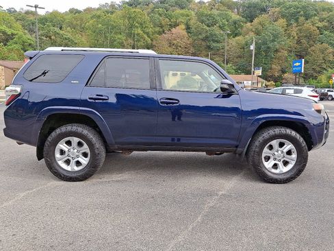 Used 2014 Toyota 4Runner SR5 Premium image 8