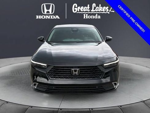 Certified 2025 Honda Accord Touring image 9