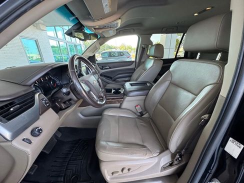 Used 2019 Chevrolet Tahoe LT RWD image 11