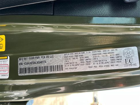 Used 2020 Jeep Wrangler Unlimited Rubicon w/ Uconnect 4C Nav & Sound Group image 39