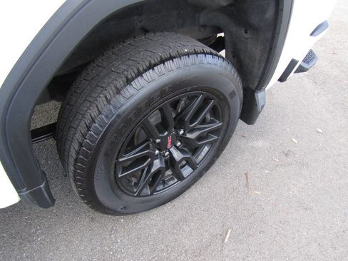 Used 2024 GMC Sierra 1500 Pro w/ Graphite Edition image 37