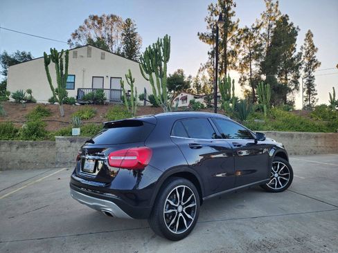 Used 2015 Mercedes-Benz GLA 250 4MATIC image 6