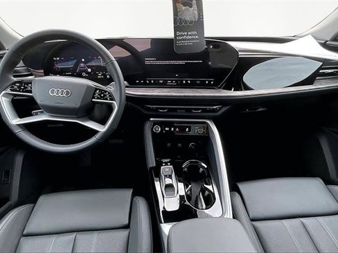 New 2025 Audi Q5 Premium Plus image 15