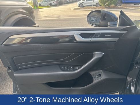 Used 2021 Volkswagen Arteon SEL Premium image 12