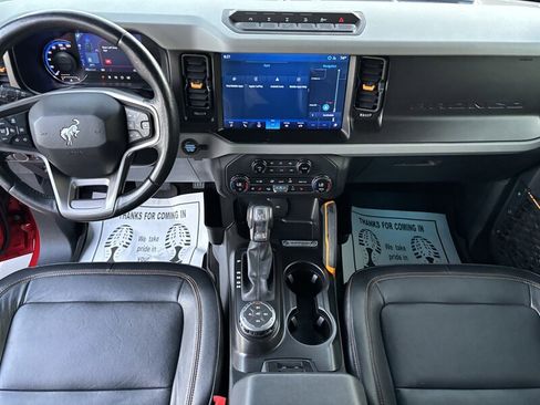 Used 2021 Ford Bronco Badlands image 30