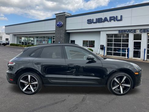 Used 2022 Porsche Macan image 8