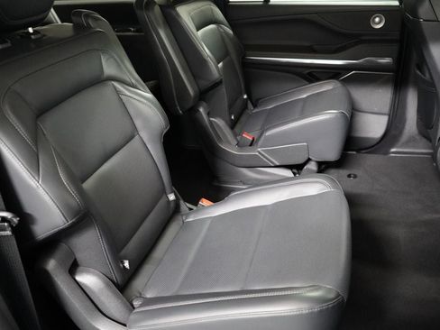 Used 2025 Lincoln Navigator L Reserve AWD/4WD image 22