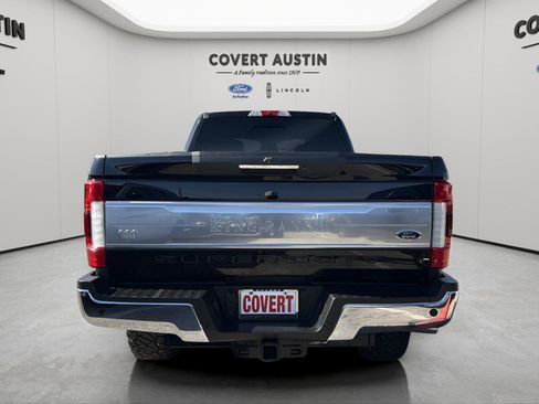 Used 2019 Ford F250 King Ranch w/ King Ranch Ultimate Package image 4