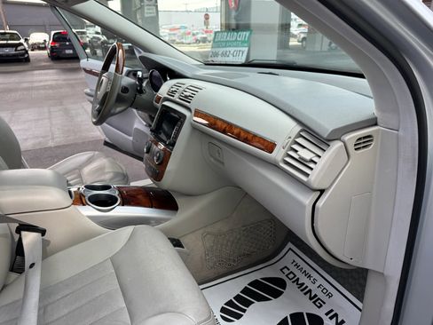 Used 2006 Mercedes-Benz R 500 4MATIC image 24