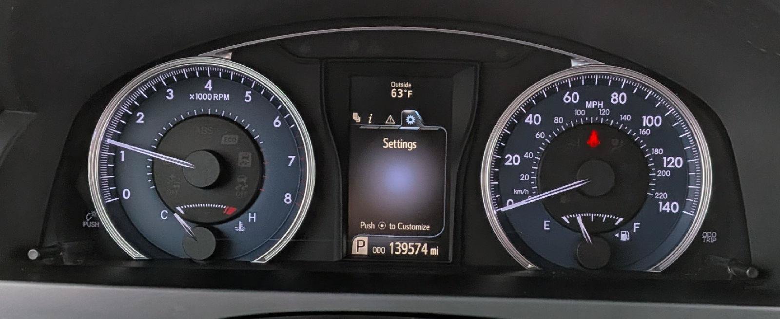 Used 2016 Toyota Camry LE FWD image 17