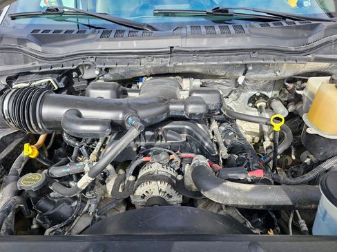 Used 2019 Ford F550 4x4 Regular Cab Super Duty image 6