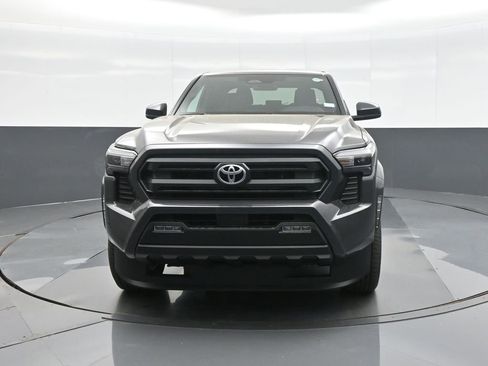 New 2026 Toyota Tacoma SR5 AWD/4WD image 3