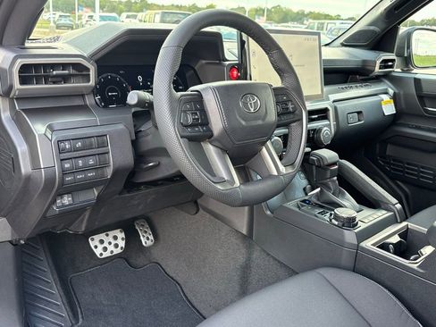 New 2025 Toyota Tacoma TRD Sport image 11