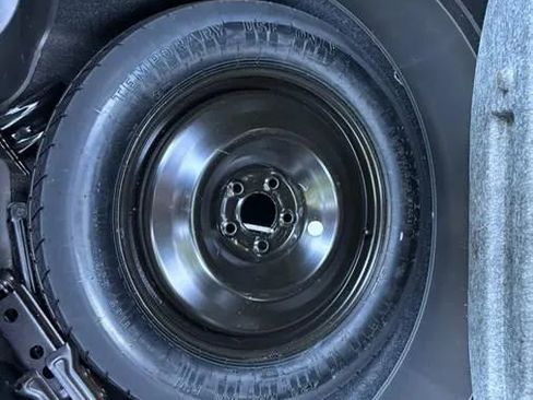 Used 2015 Jeep Cherokee Latitude image 21