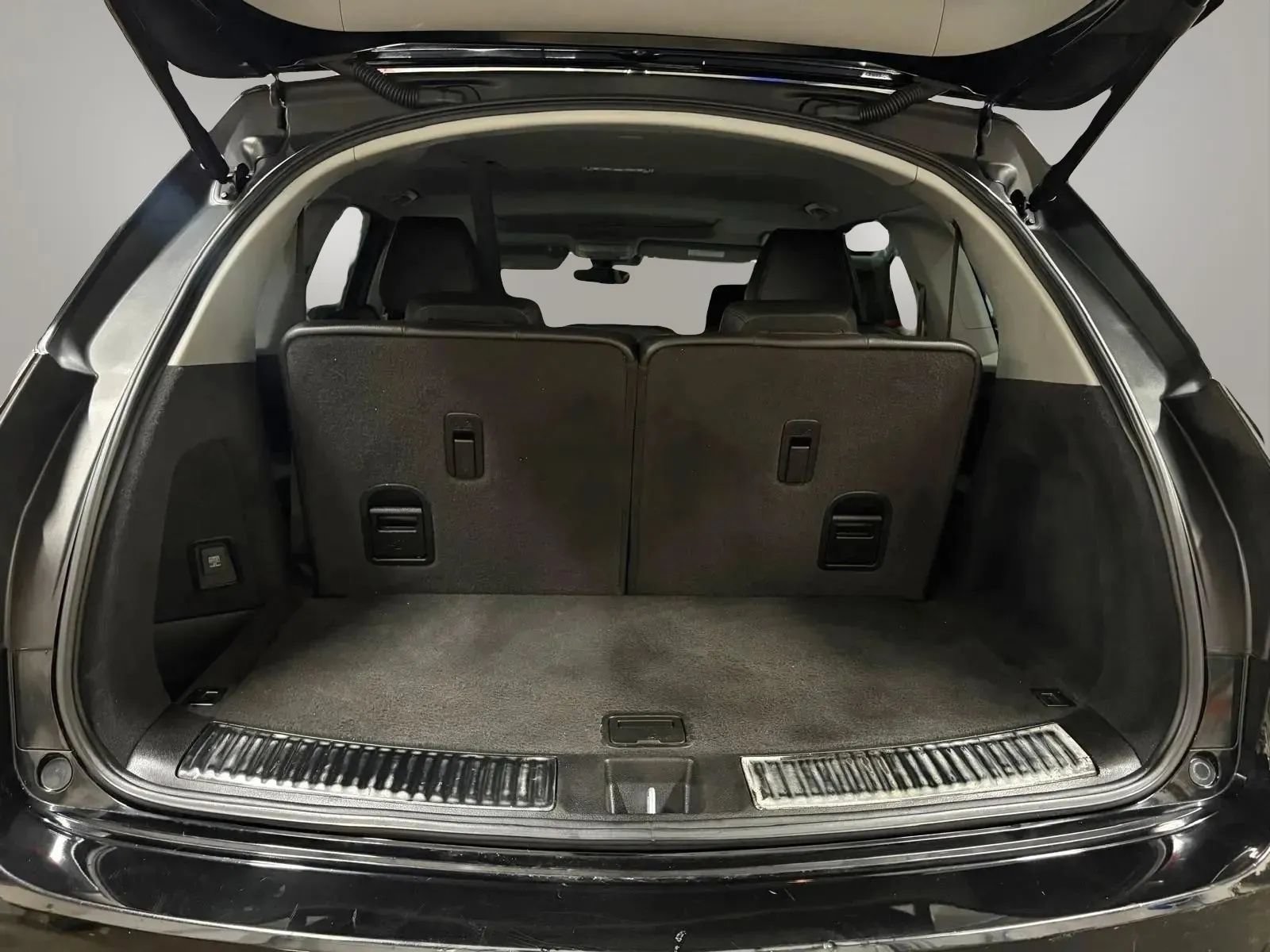 Used 2020 Acura MDX SH-AWD image 9