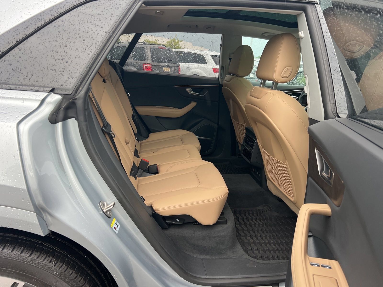 Used 2025 Audi Q8 Premium Plus w/ Premium Plus Package AWD/4WD image 35