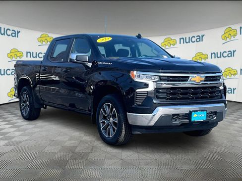 Used 2024 Chevrolet Silverado 1500 LT image 1