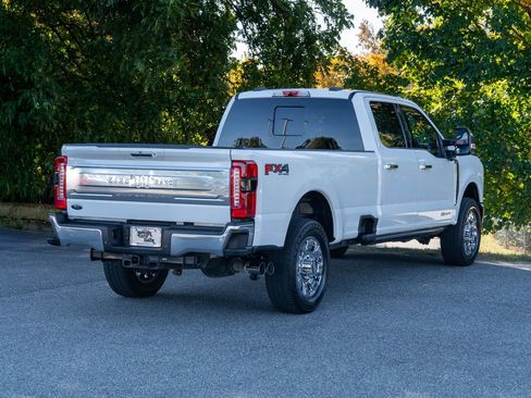 Used 2023 Ford F250 King Ranch w/ Chrome Package image 7