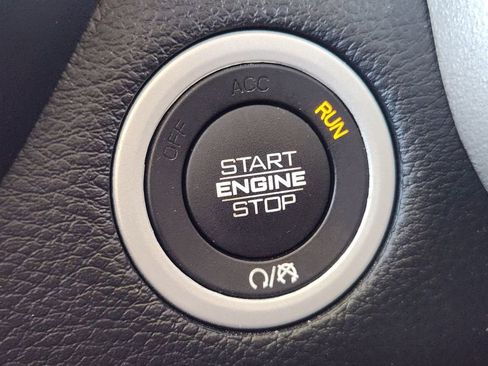 Used 2020 RAM 1500 Laramie image 21