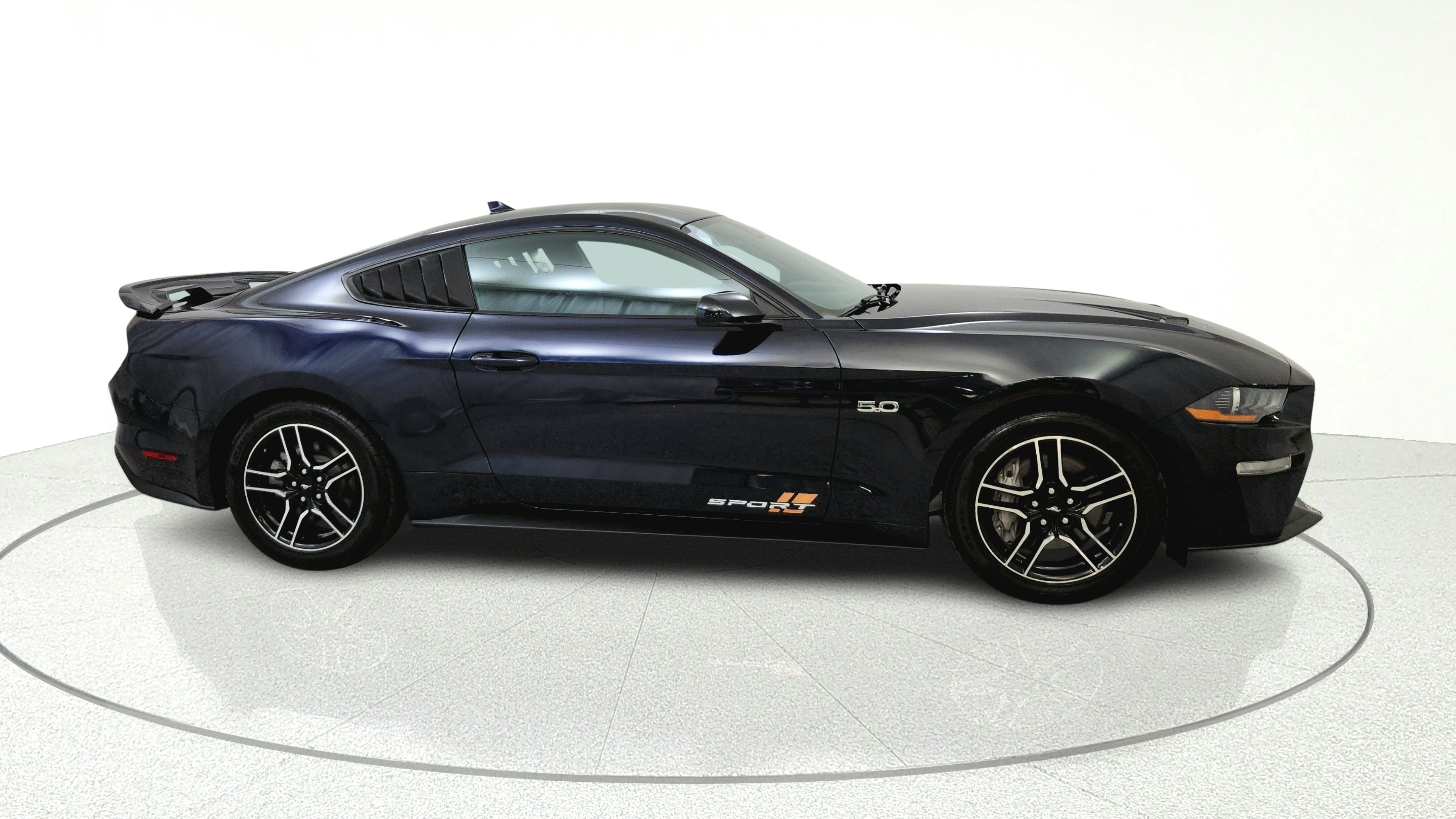 Used 2021 Ford Mustang GT RWD image 8
