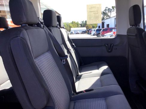 Used 2021 Ford Transit 350 XLT image 34