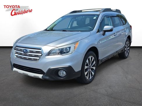 Used 2017 Subaru Outback 2.5i Limited AWD/4WD image 1