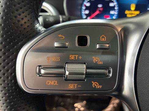 Used 2022 Mercedes-Benz C 300 C 300 image 19