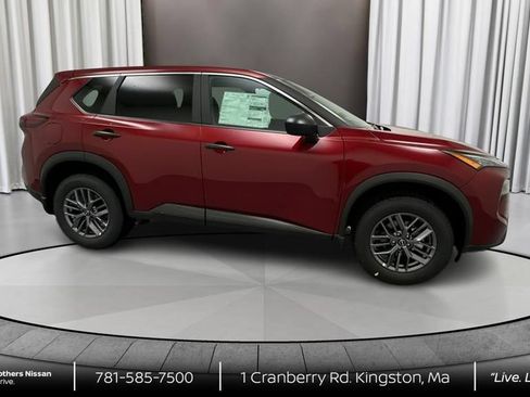Certified 2024 Nissan Rogue S AWD/4WD image 3