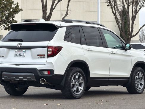 Used 2022 Honda Passport TrailSport image 4