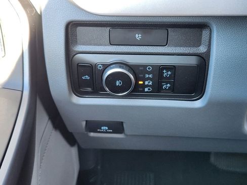 Used 2024 Ford F250 XL w/ STX Appearance Package AWD/4WD image 31