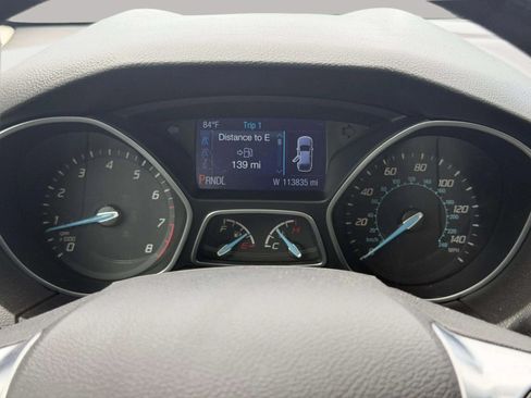 Used 2014 Ford Focus SE FWD image 24