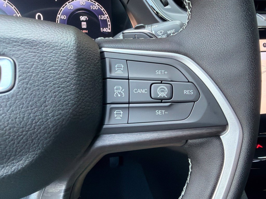 New 2026 Jeep Grand Cherokee Altitude AWD/4WD image 27