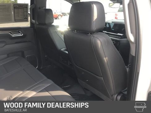 Certified 2025 Chevrolet Silverado 1500 LT w/ All Star Edition Plus image 31