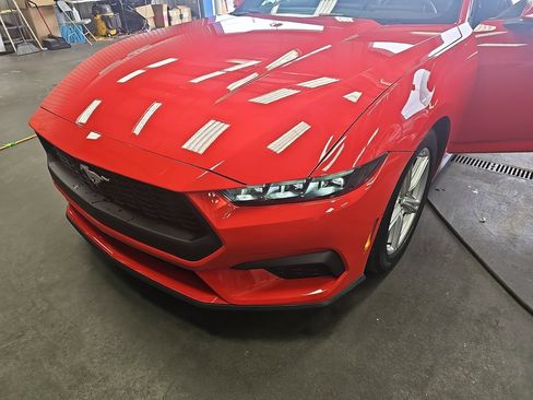 Used 2026 Ford Mustang Premium RWD image 29