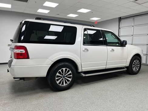Used 2017 Ford Expedition EL XLT w/ Equipment Group 202A AWD/4WD image 11