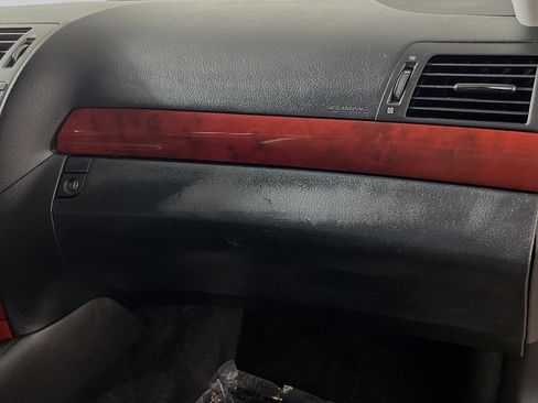 Used 2011 Lexus LS 460 w/ Comfort Pkg image 35