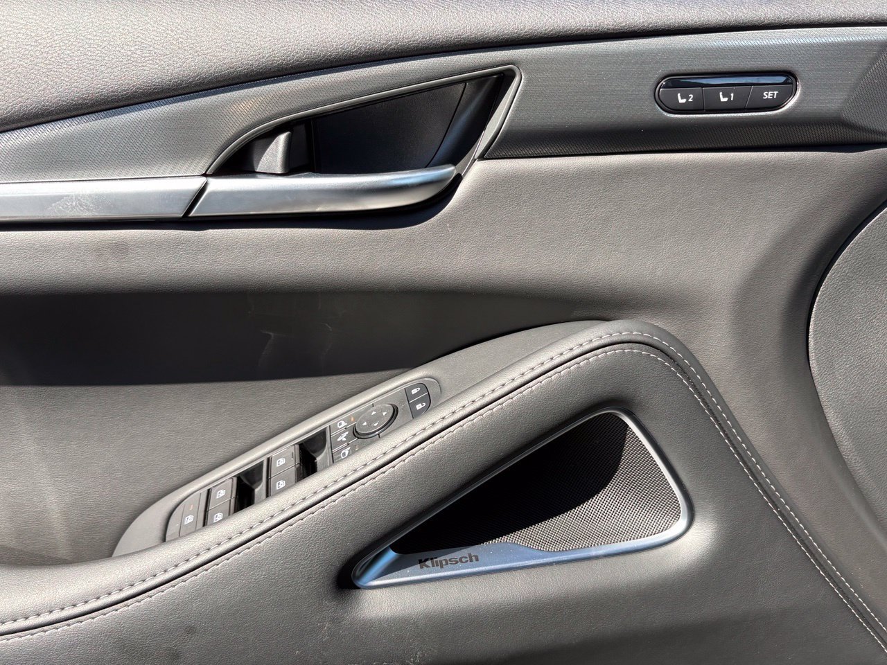 New 2027 INFINITI QX60 Luxe FWD image 22